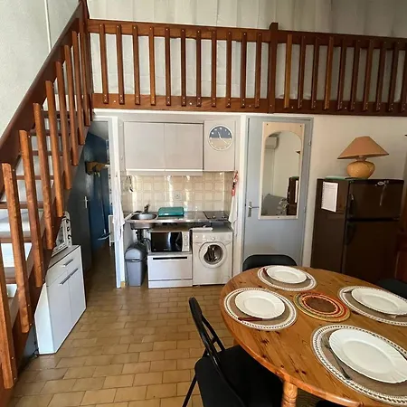 Maisonnette Avec Climatisation Et Terrasse A 900m De La - Fr-1-619-142 بيت للعطل