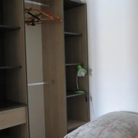 Maisonnette Avec Climatisation Et Terrasse A 900m De La - Fr-1-619-142 بيت للعطل *