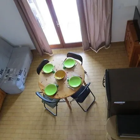Maisonnette Avec Climatisation Et Terrasse A 900m De La - Fr-1-619-142 بيت للعطل فلوري
