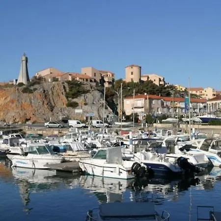 Maisonnette Avec Climatisation Et Terrasse A 900m De La - Fr-1-619-142