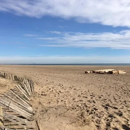 Maisonnette Avec Climatisation Et Terrasse A 900m De La - Fr-1-619-142